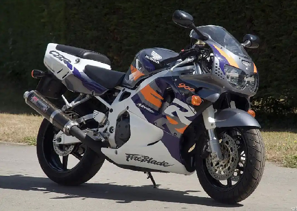 What are the characteristics of the frame-related accessories listed in the motorcycle parts catalog